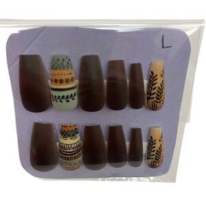 Money dollar Brown and Patterned Press-On Nails Large